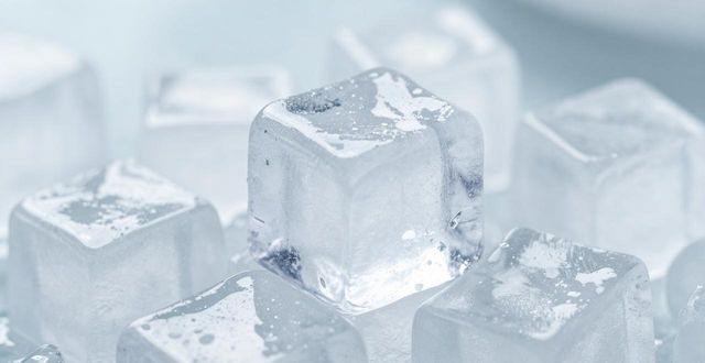 宝山降温冰块哪里买 良臣制冰厂直供高效降温冰